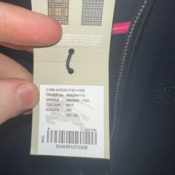 Burberry Kids 10Y Zip Up Cardigan (chest 22 length 15) NWT - Picture 10 of 11